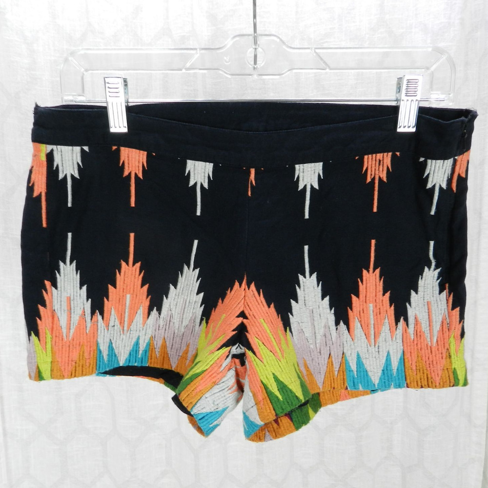 Judith March Sz S Tribal Embroidered Hot Pants